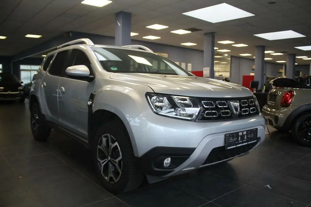 Photo 1 : Dacia Duster 2021 Essence