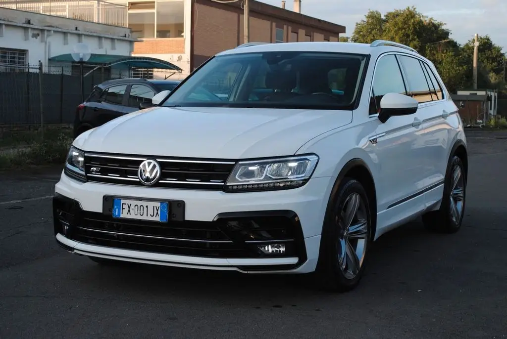 Photo 1 : Volkswagen Tiguan 2019 Diesel