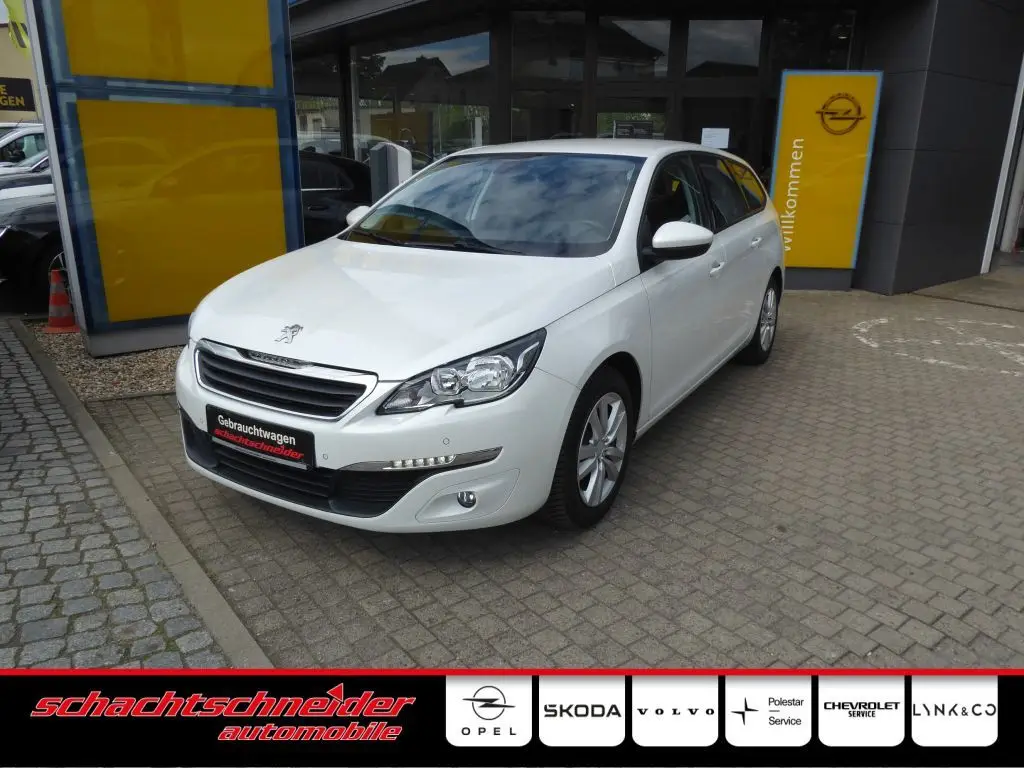 Photo 1 : Peugeot 308 2015 Essence