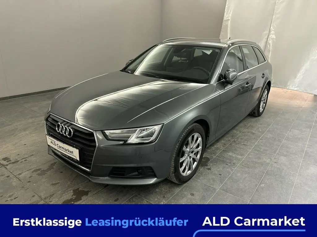 Photo 1 : Audi A4 2019 Diesel