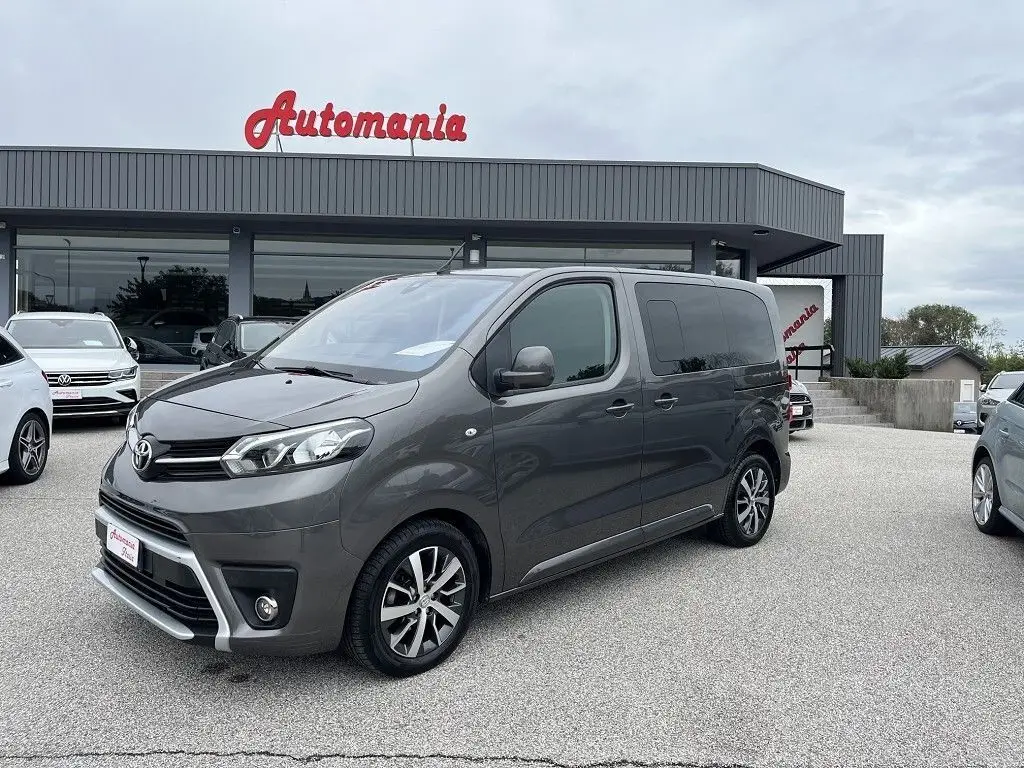 Photo 1 : Toyota Proace 2019 Diesel