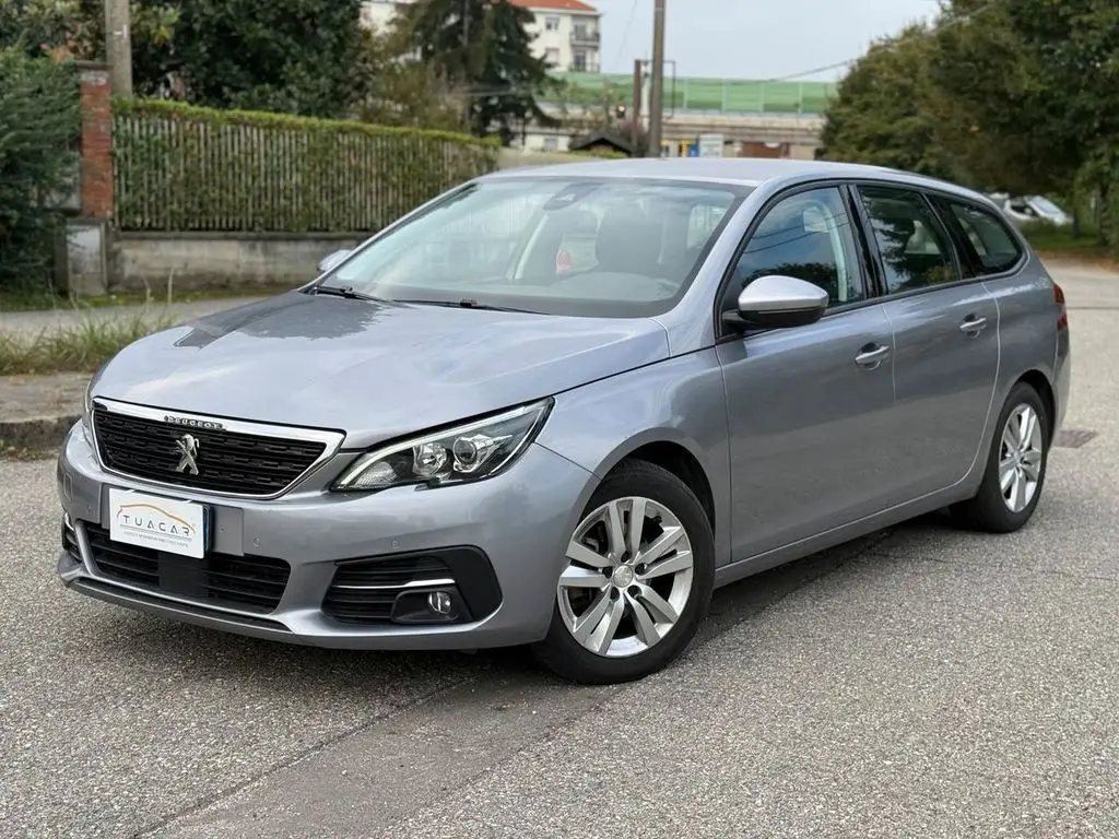 Photo 1 : Peugeot 308 2019 Diesel