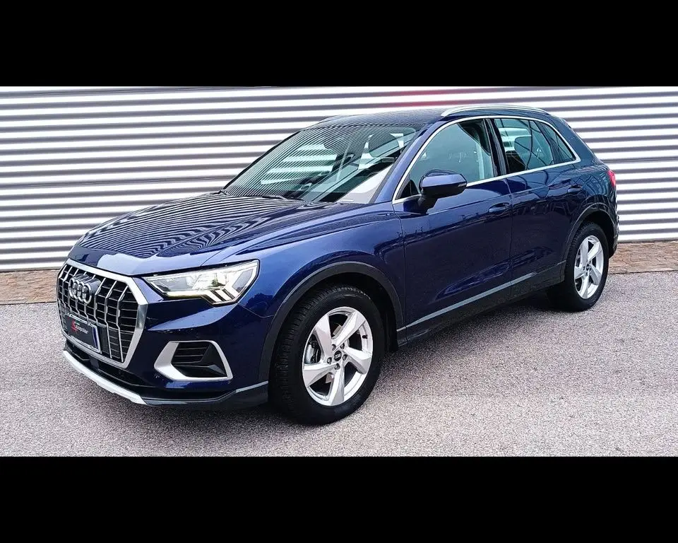 Photo 1 : Audi Q3 2020 Hybrid