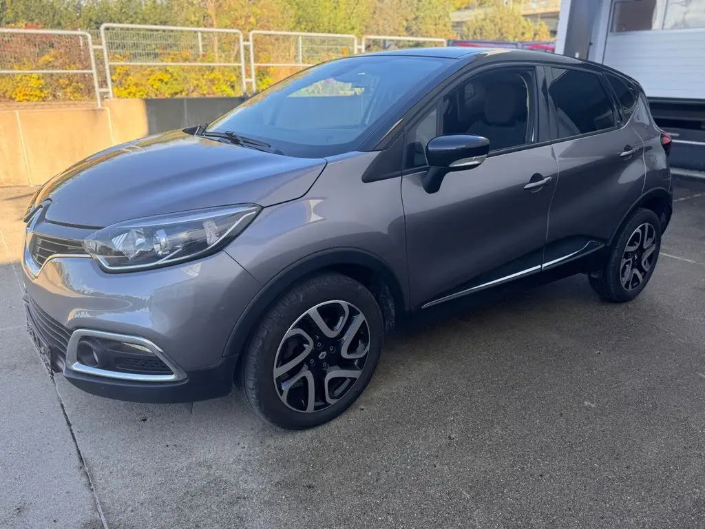 Photo 1 : Renault Captur 2015 Diesel