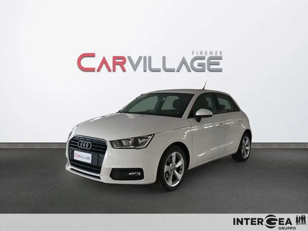 Photo 1 : Audi A1 2015 Diesel