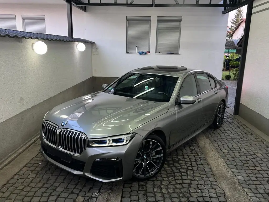 Photo 1 : Bmw Serie 7 2019 Diesel