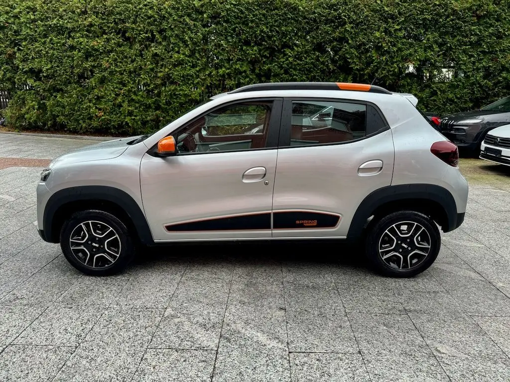 Photo 1 : Dacia Spring 2023 Non renseigné