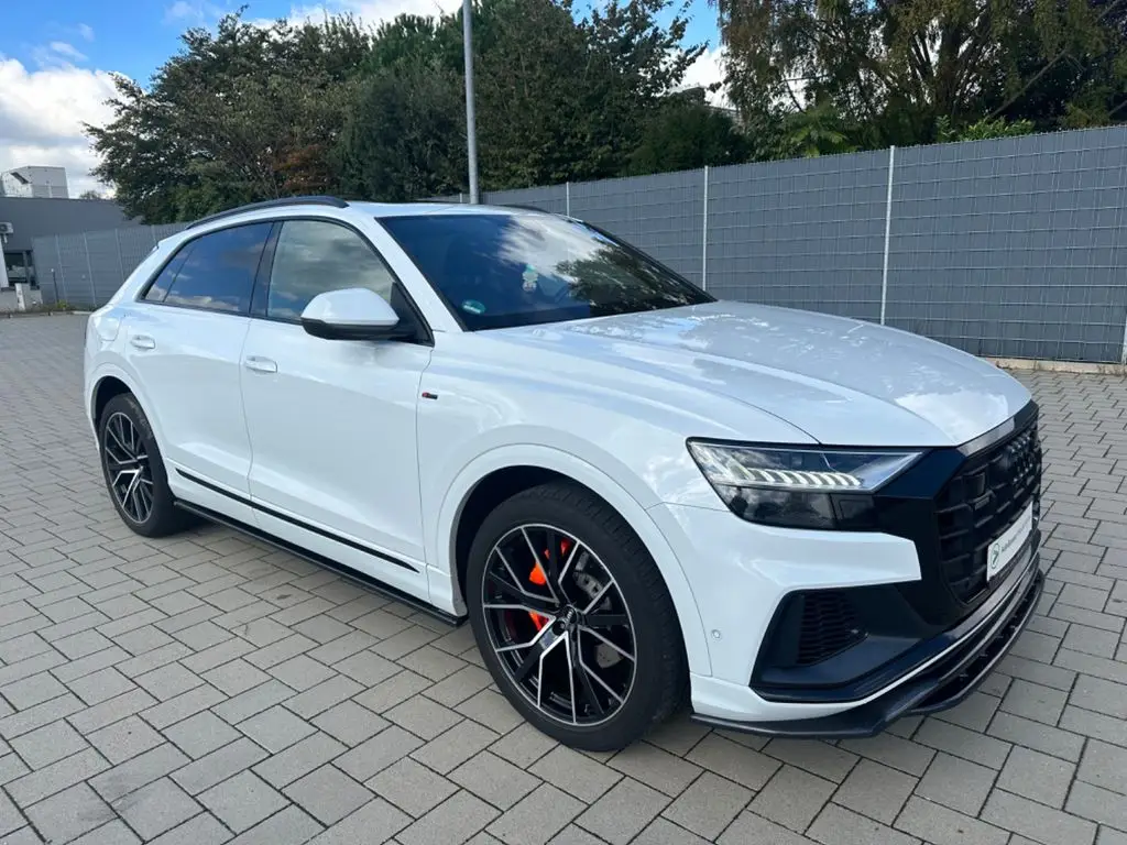 Photo 1 : Audi Q8 2019 Diesel