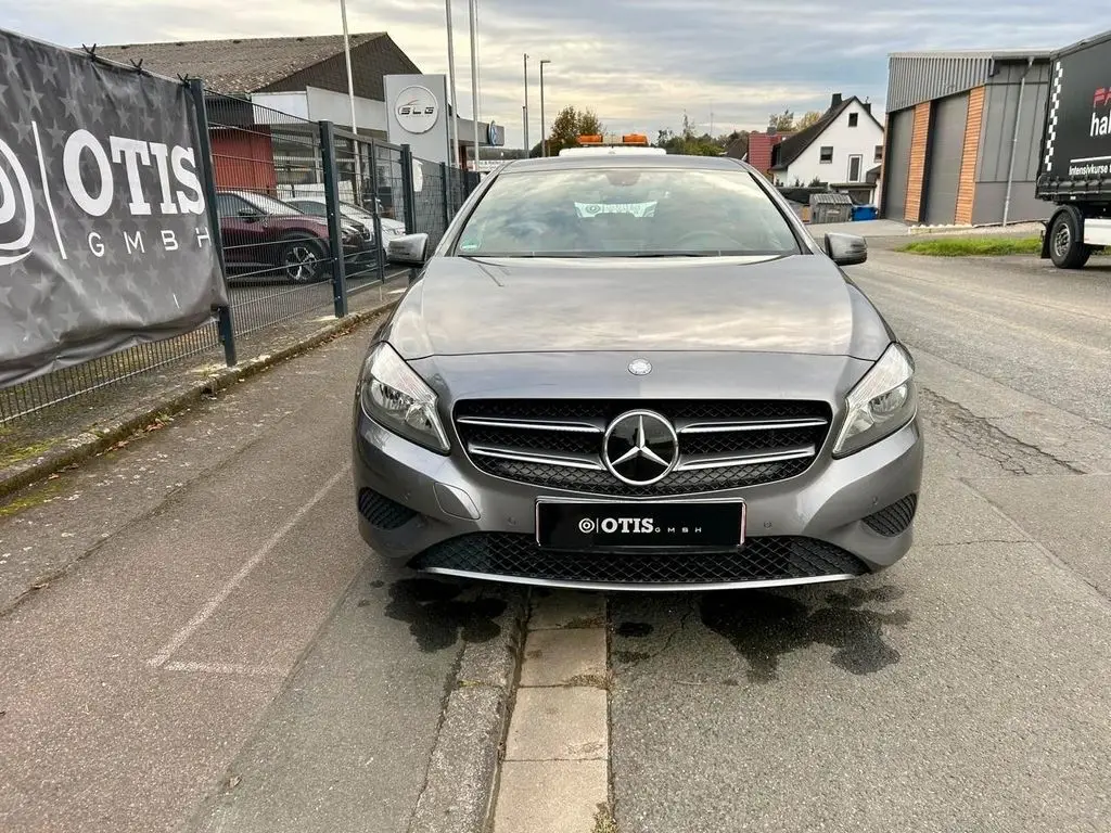 Photo 1 : Mercedes-benz Classe A 2015 Essence