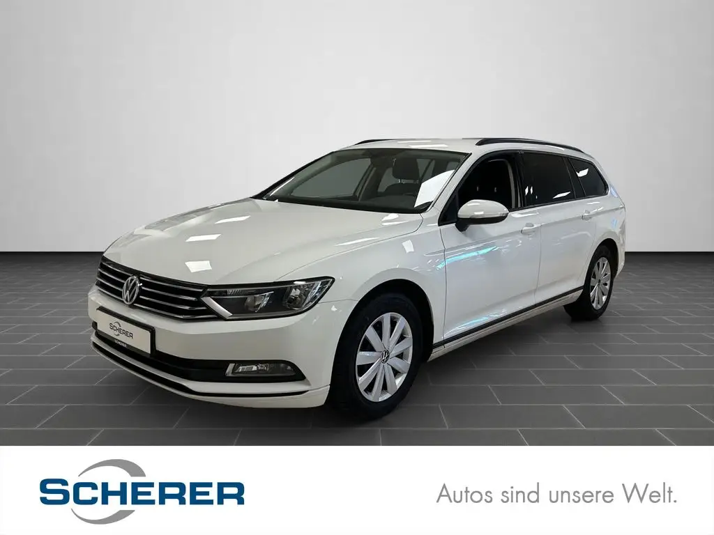 Photo 1 : Volkswagen Passat 2015 Essence