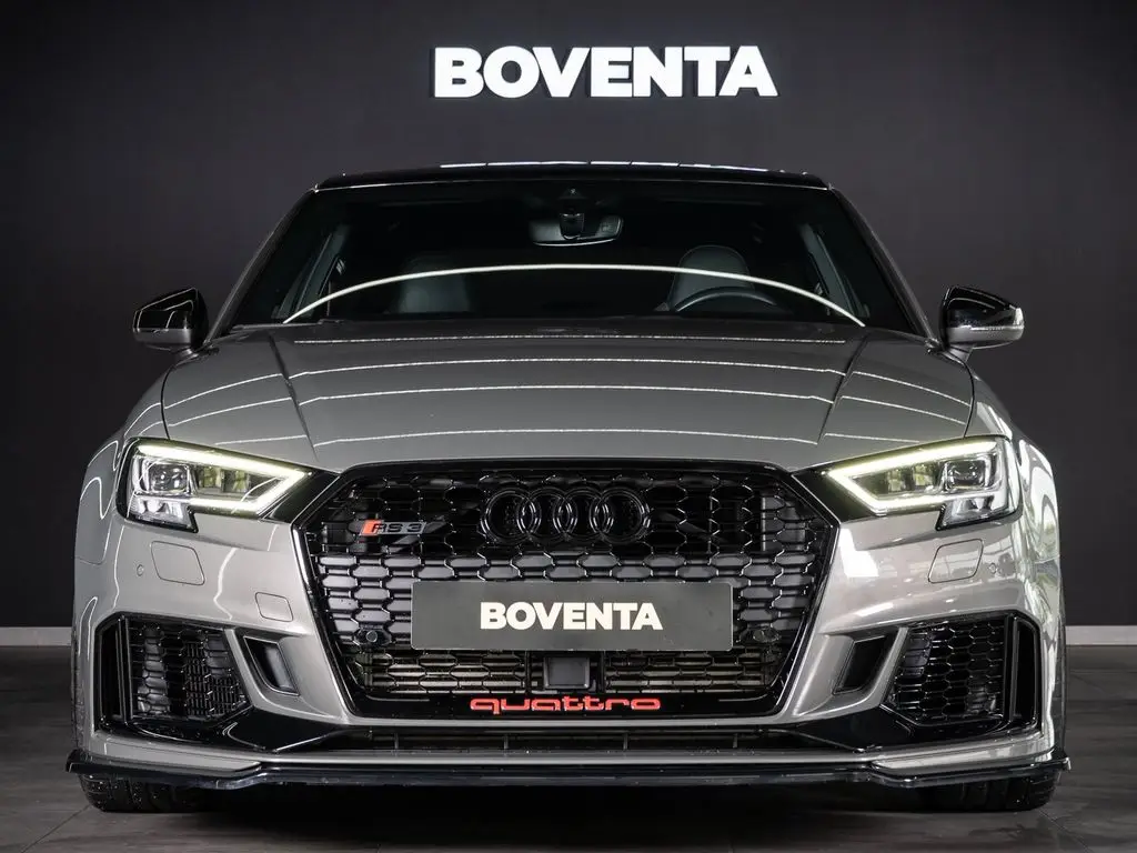 Photo 1 : Audi Rs3 2019 Essence