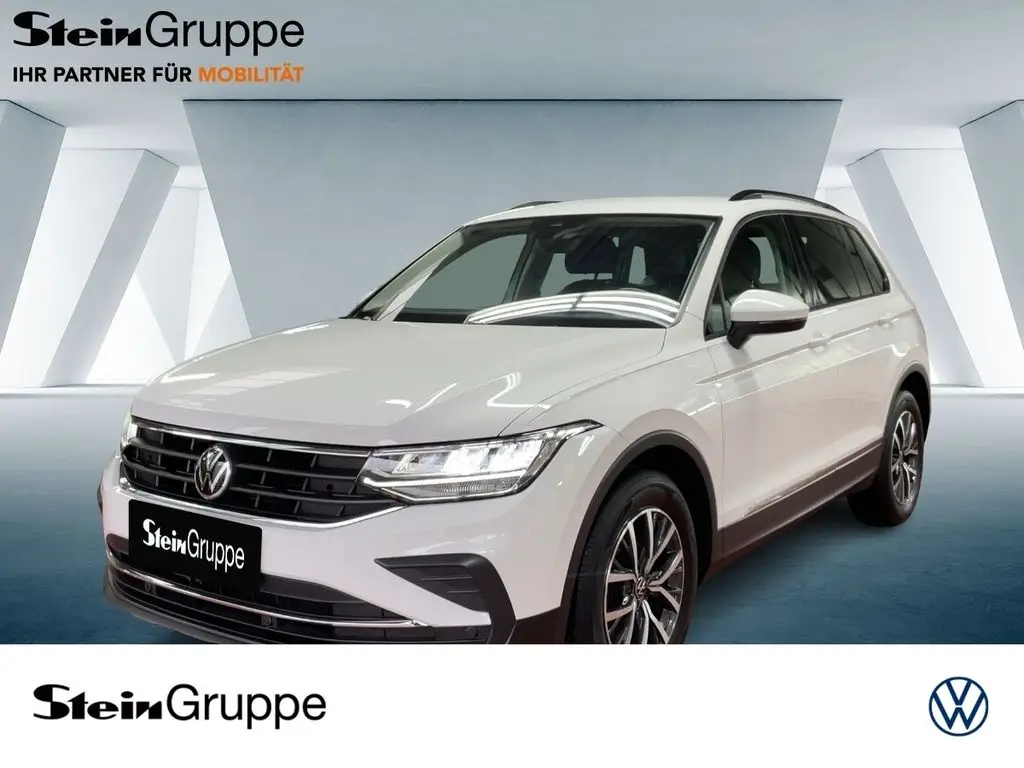 Photo 1 : Volkswagen Tiguan 2020 Essence