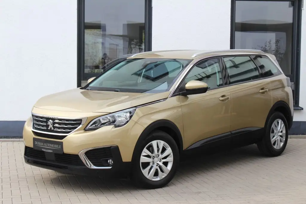 Photo 1 : Peugeot 5008 2018 Diesel