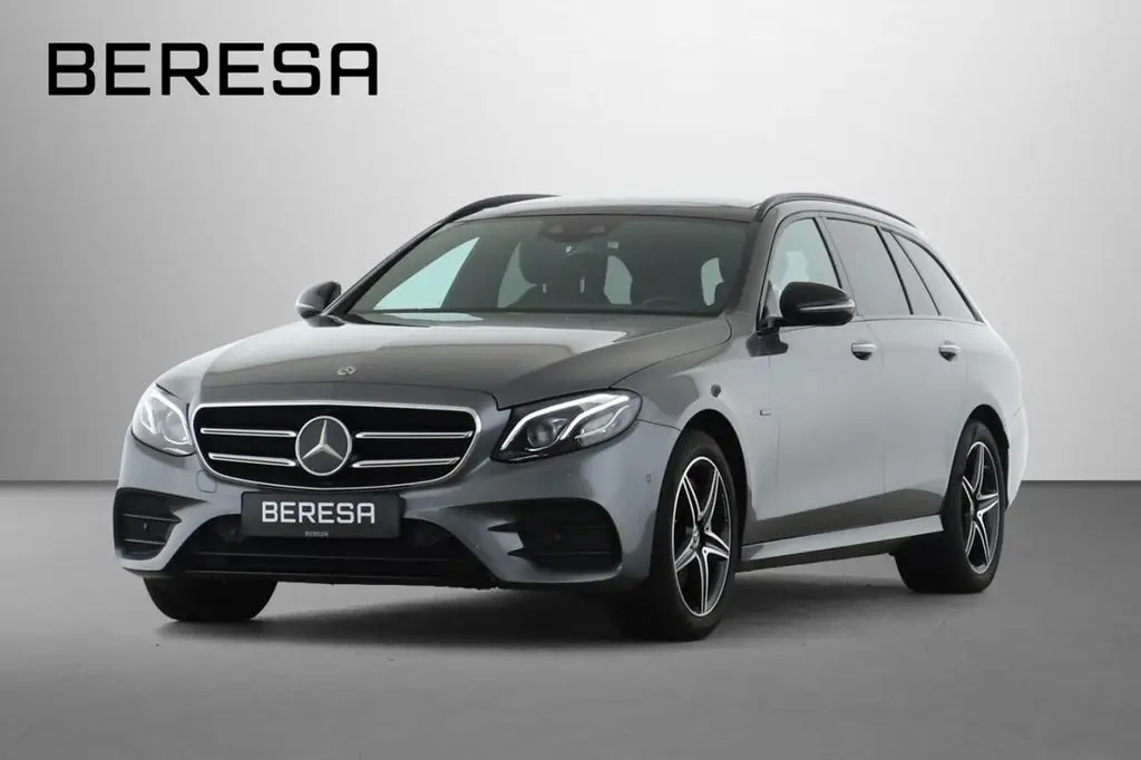 Photo 1 : Mercedes-benz Classe E 2020 Hybride