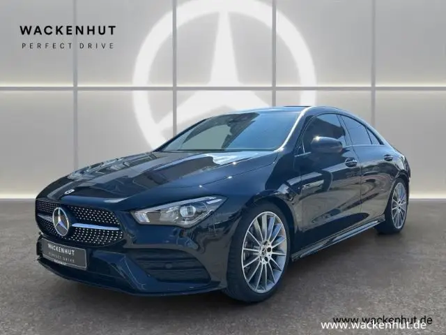 Photo 1 : Mercedes-benz Classe Cla 2023 Petrol