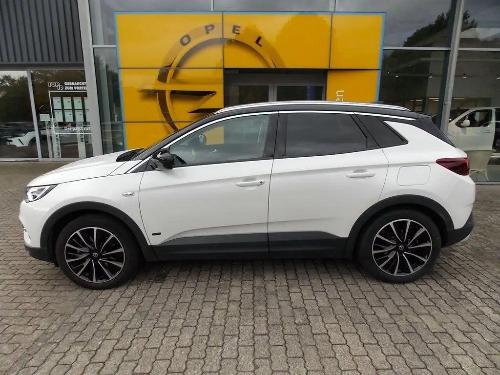 Photo 1 : Opel Grandland 2021 Non renseigné