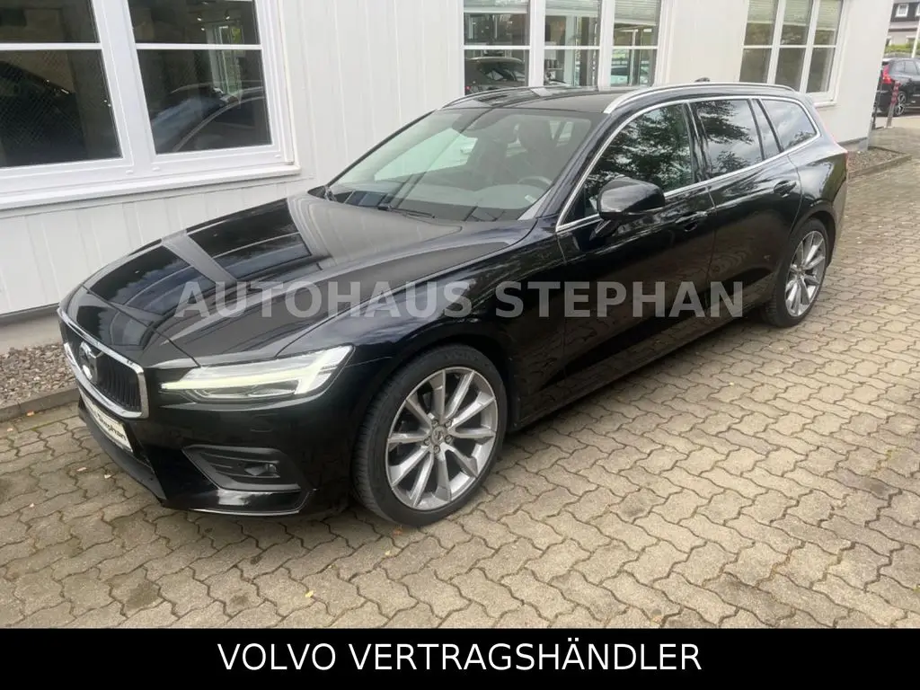 Photo 1 : Volvo V60 2018 Diesel