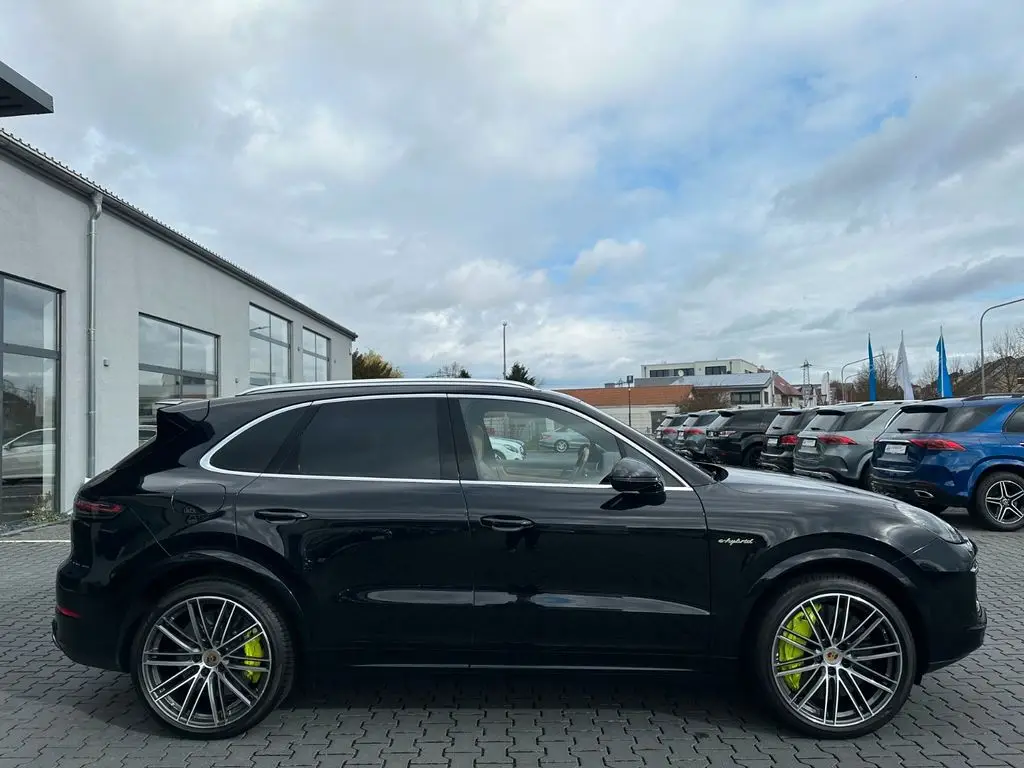 Photo 1 : Porsche Cayenne 2020 Hybride