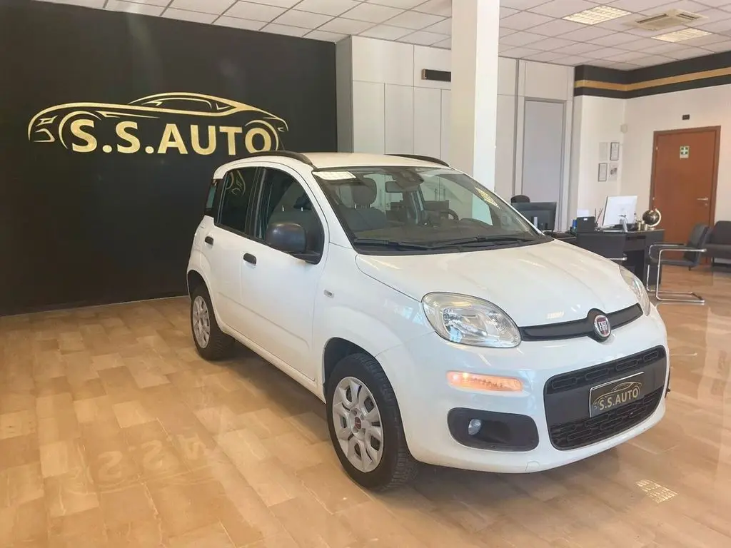 Photo 1 : Fiat Panda 2018 Autres