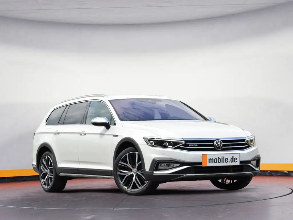 Photo 1 : Volkswagen Passat 2021 Diesel