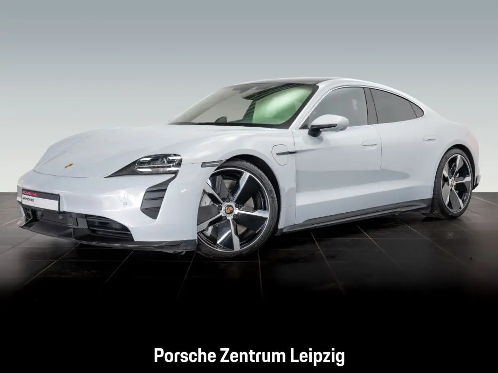 Photo 1 : Porsche Taycan 2022 Non renseigné