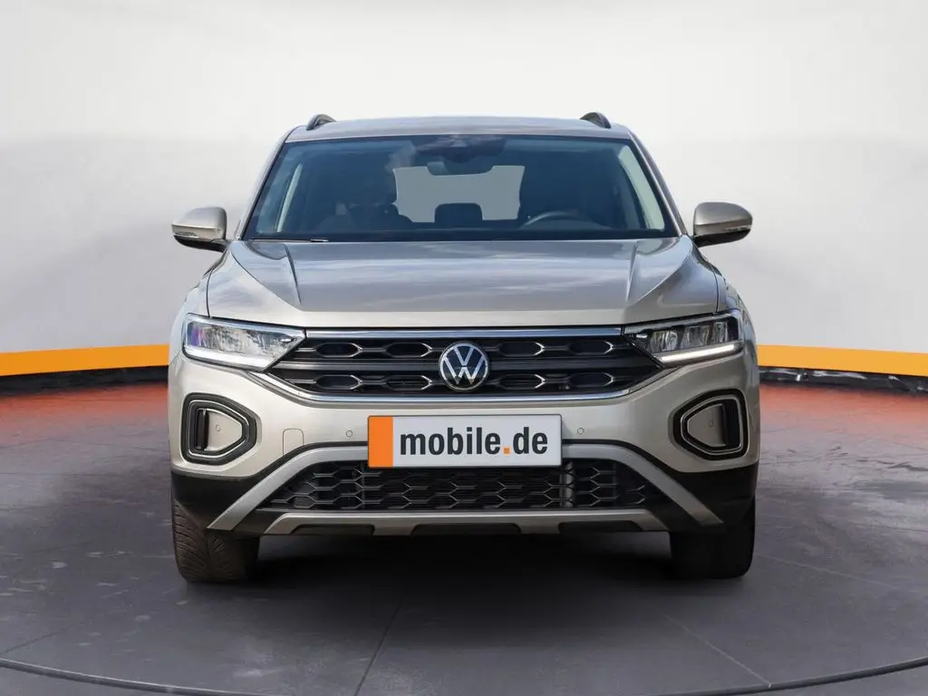 Photo 1 : Volkswagen T-roc 2023 Petrol