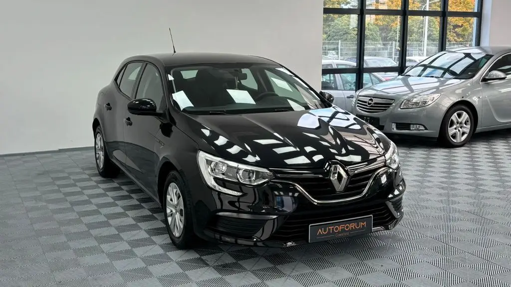 Photo 1 : Renault Megane 2018 Petrol