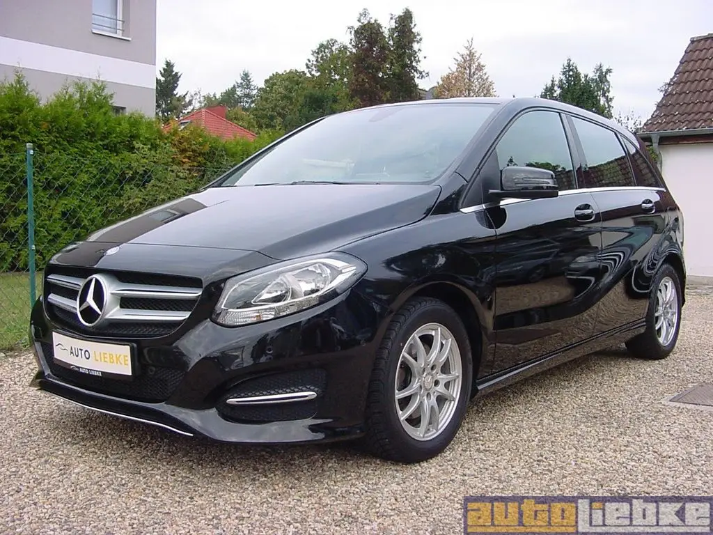 Photo 1 : Mercedes-benz Classe B 2015 Petrol