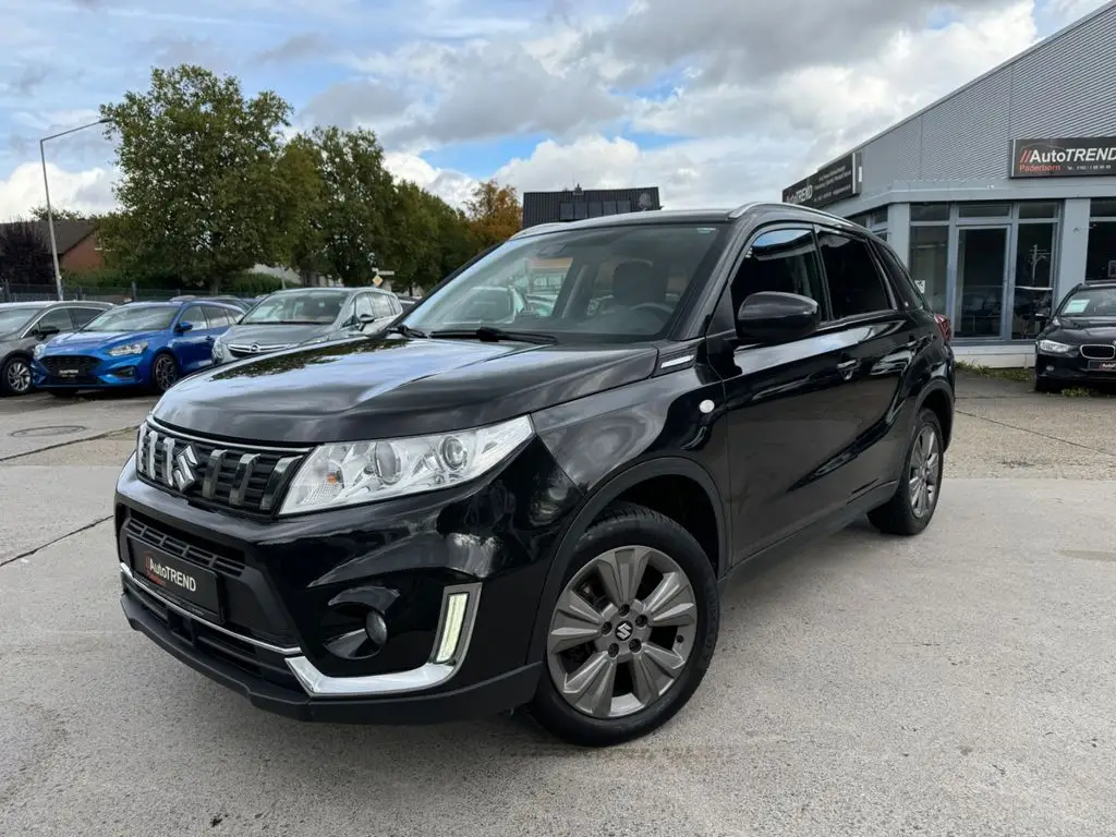 Photo 1 : Suzuki Vitara 2019 Petrol