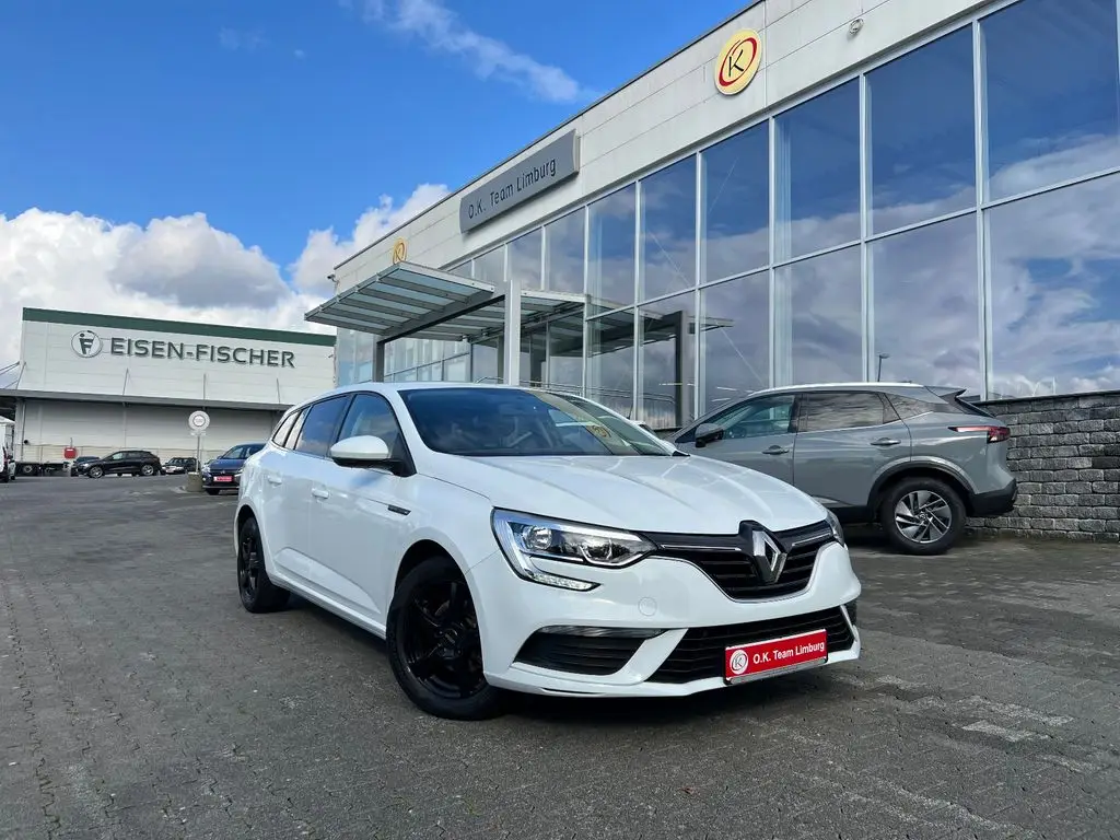 Photo 1 : Renault Megane 2019 Petrol