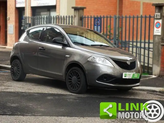 Photo 1 : Lancia Ypsilon 2020 Autres