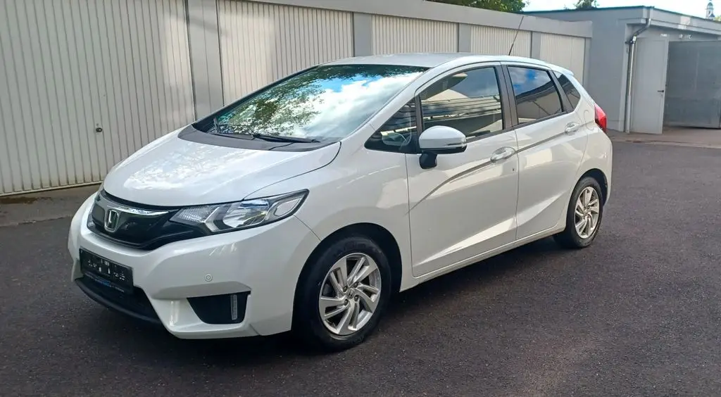 Photo 1 : Honda Jazz 2016 Petrol