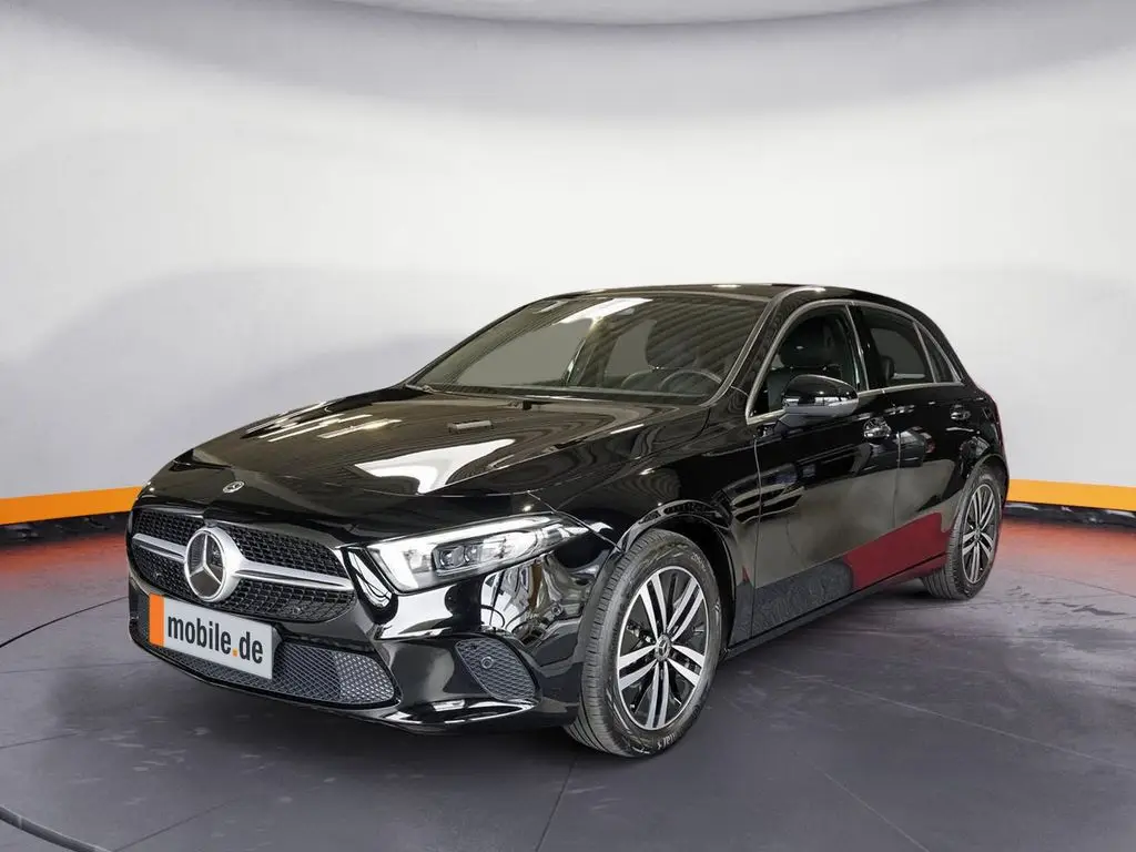 Photo 1 : Mercedes-benz Classe A 2022 Petrol