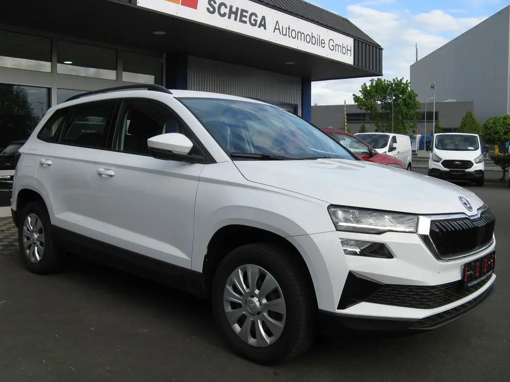 Photo 1 : Skoda Karoq 2022 Essence