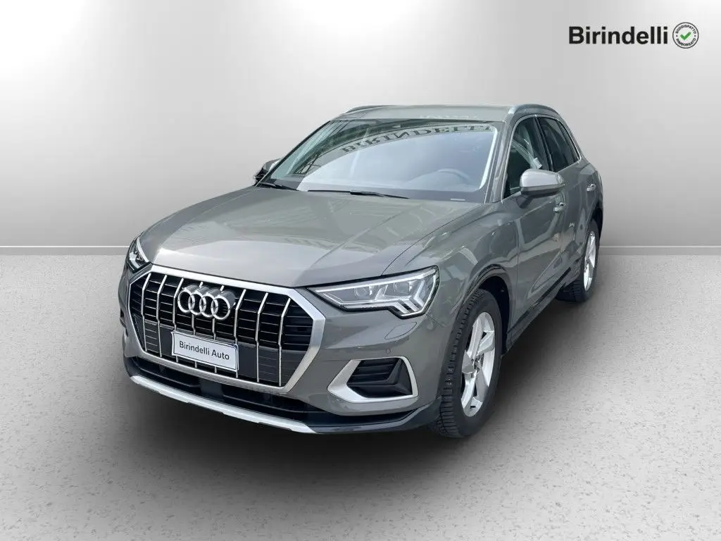 Photo 1 : Audi Q3 2021 Essence