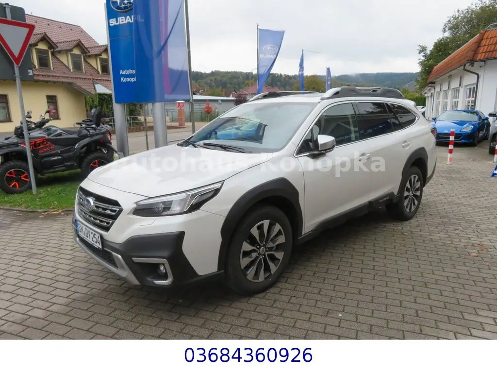 Photo 1 : Subaru Outback 2024 Essence