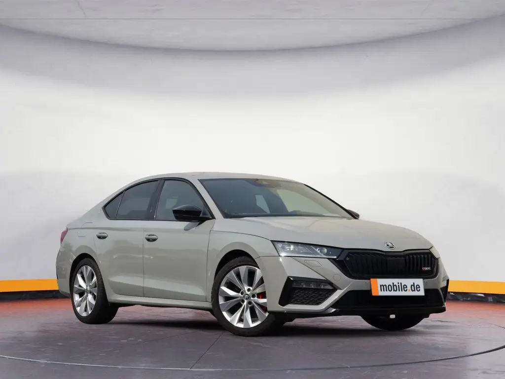 Photo 1 : Skoda Octavia 2021 Petrol