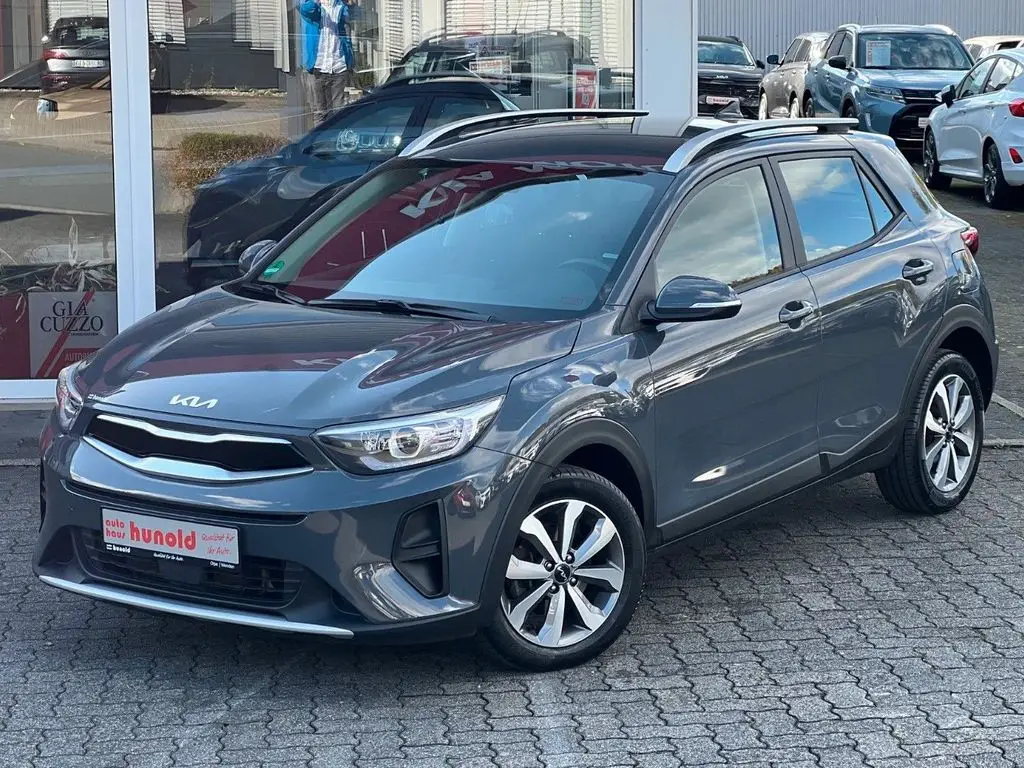 Photo 1 : Kia Stonic 2022 Essence