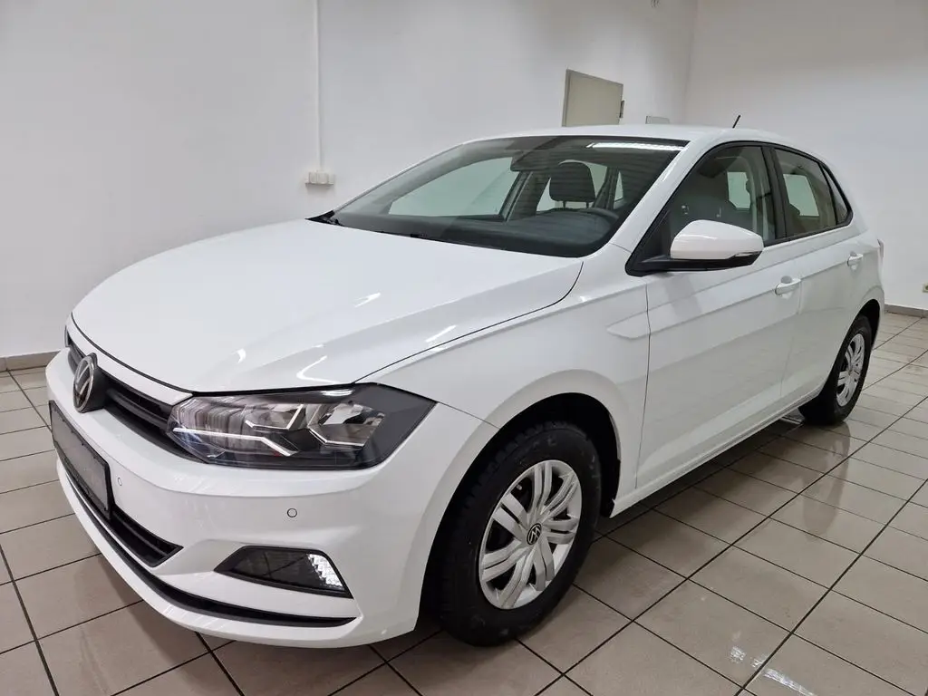 Photo 1 : Volkswagen Polo 2021 Essence