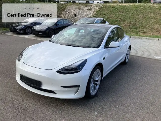 Photo 1 : Tesla Model 3 2021 Non renseigné