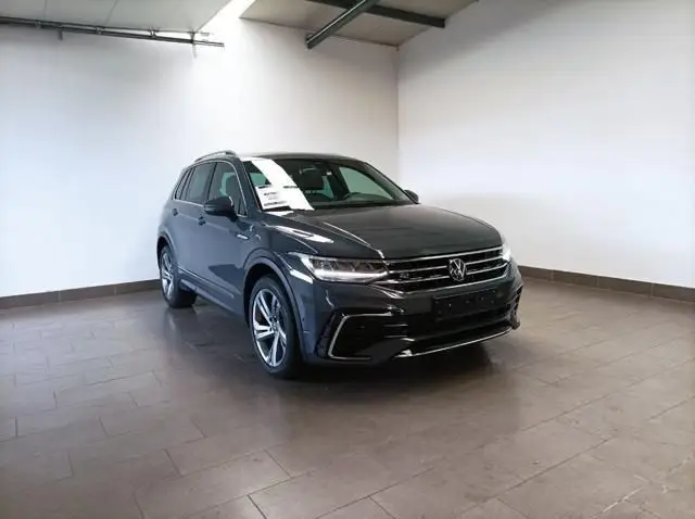 Photo 1 : Volkswagen Tiguan 2023 Petrol