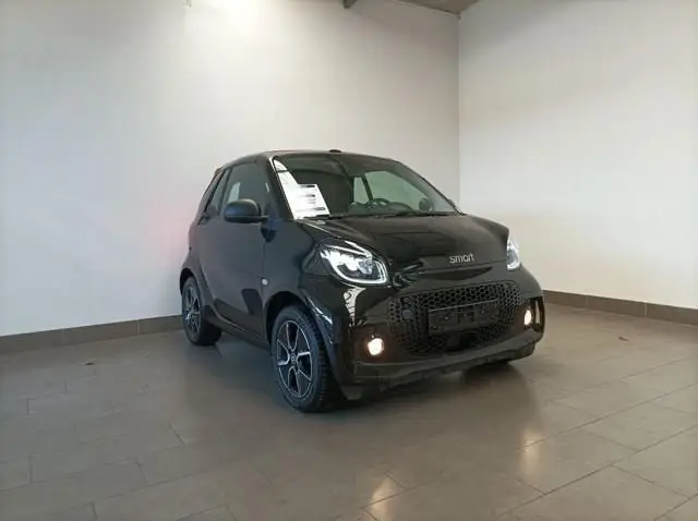 Photo 1 : Smart Fortwo 2023 Non renseigné