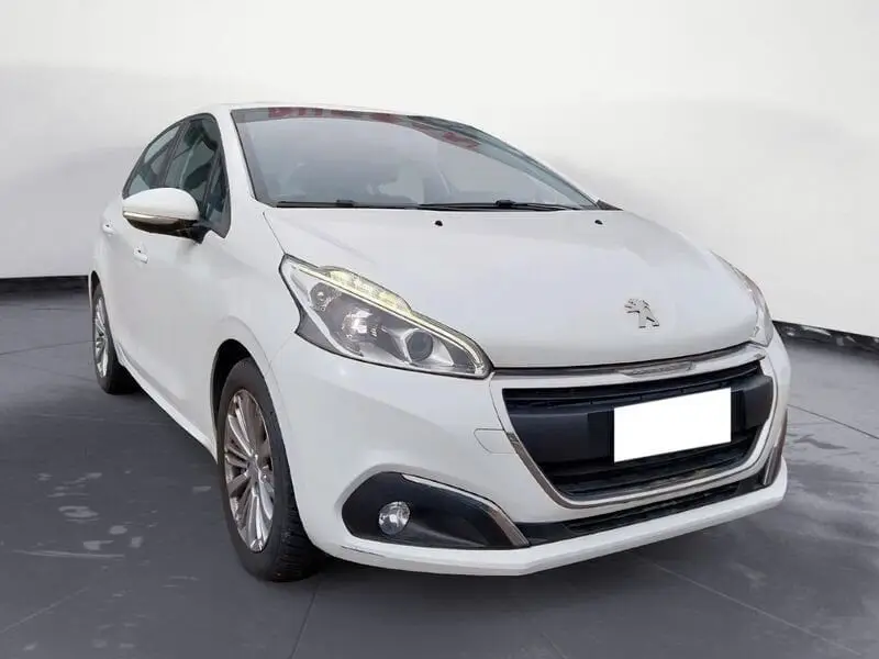 Photo 1 : Peugeot 208 2017 Petrol