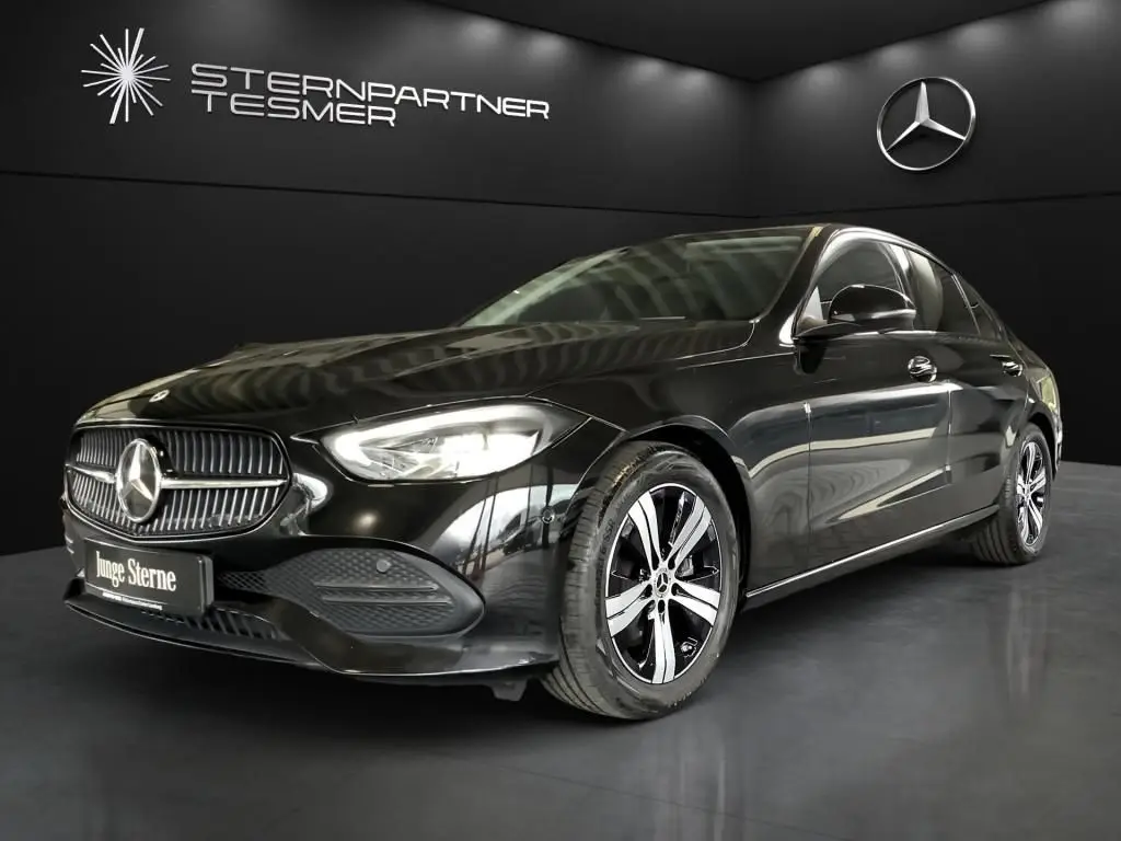 Photo 1 : Mercedes-benz Classe C 2023 Petrol