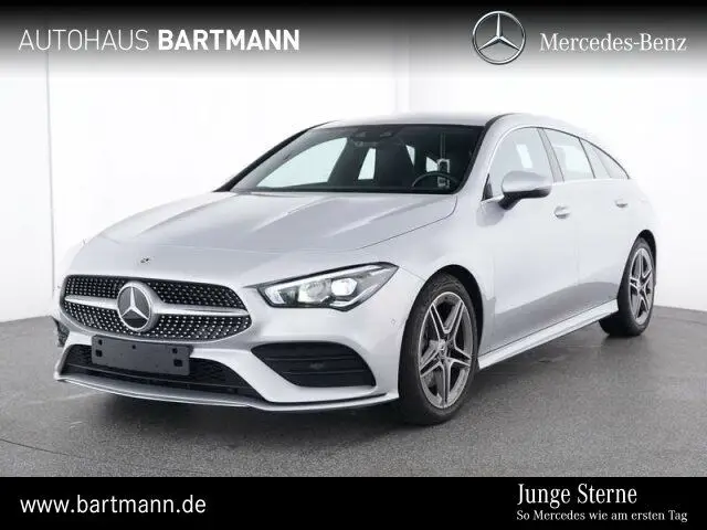 Photo 1 : Mercedes-benz Classe Cla 2023 Essence