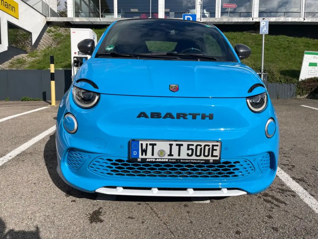 Photo 1 : Abarth 500 2023 Non renseigné