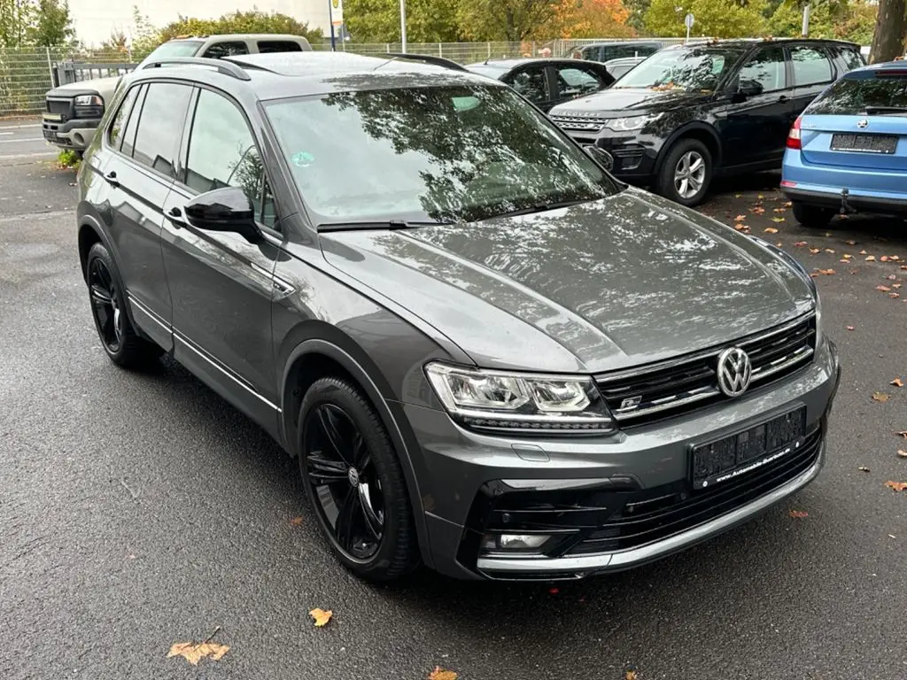 Photo 1 : Volkswagen Tiguan 2020 Petrol