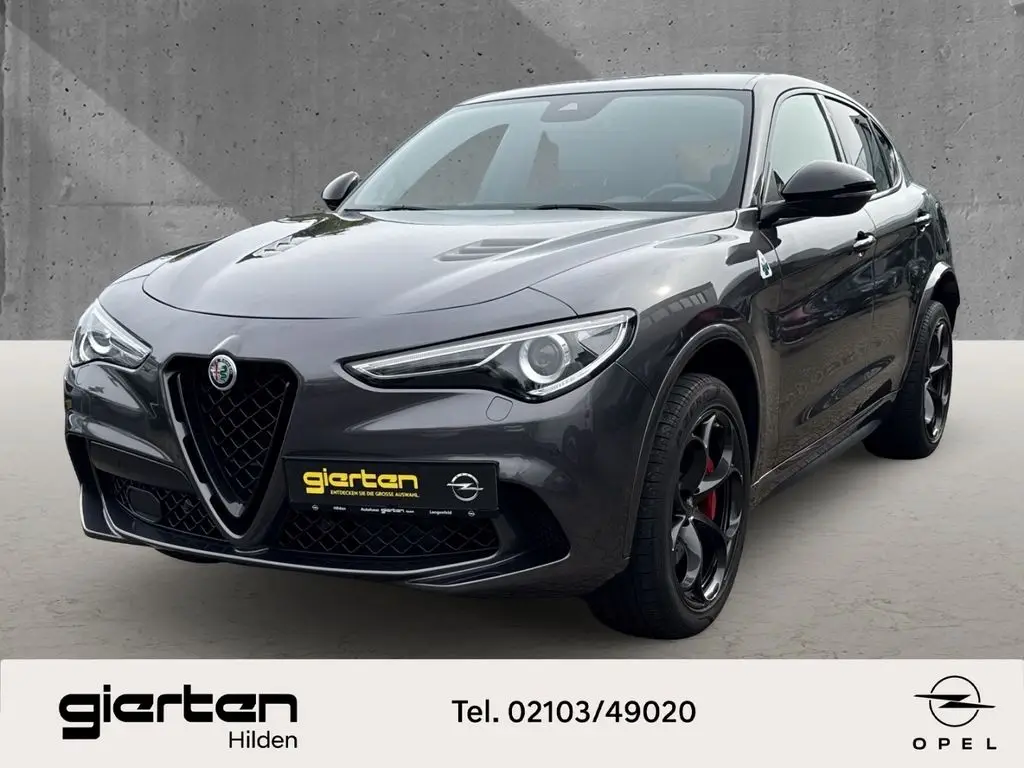 Photo 1 : Alfa Romeo Stelvio 2024 Petrol