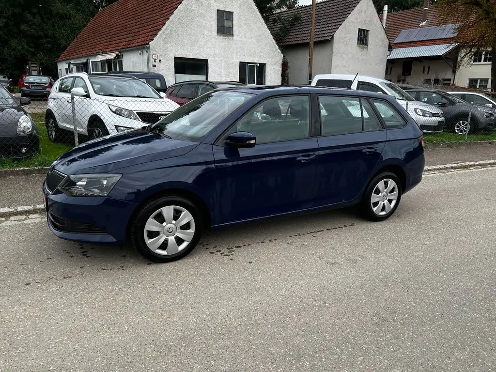 Photo 1 : Skoda Fabia 2017 Diesel