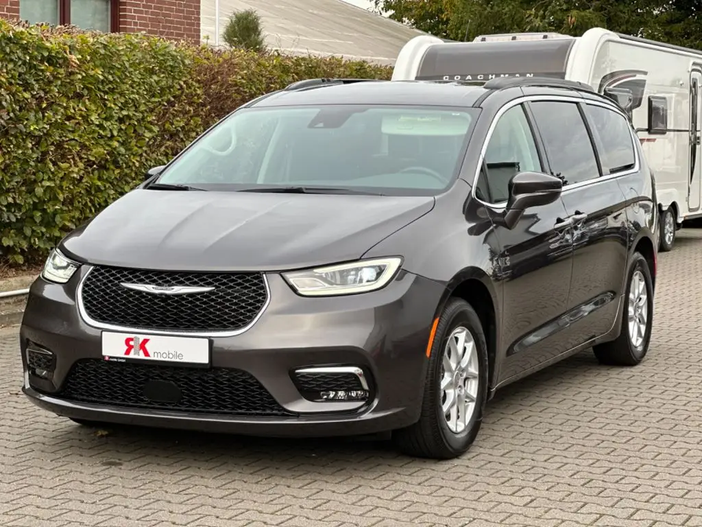 Photo 1 : Chrysler Pacifica 2022 Essence